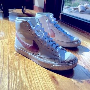 Nike Blazer Mid 77 “Big Kids” High Tops - Size 6 Youth - Women’s Size 8.